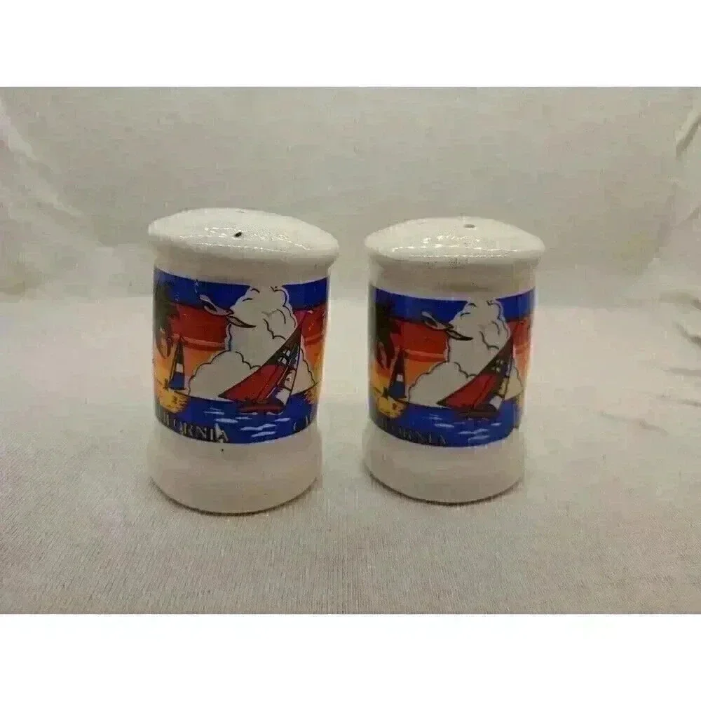 California Coast souvenir salt and pepper shakers Vintage Collectable Home Decor